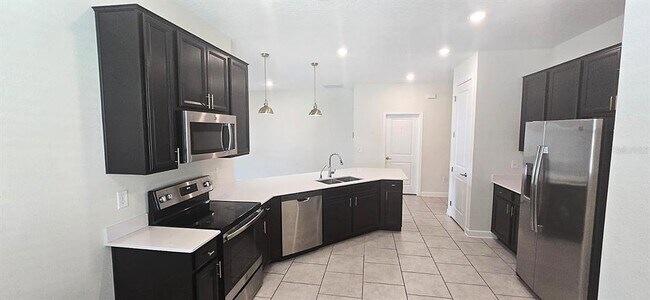 Building Photo - 212 Bergamot Lp