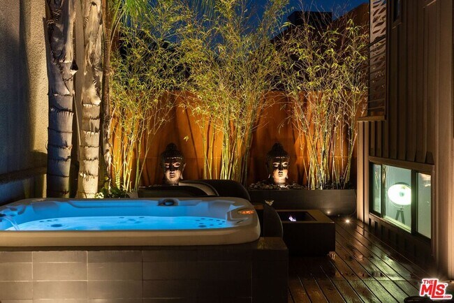 Building Photo - 3601 Dixie Canyon Ave