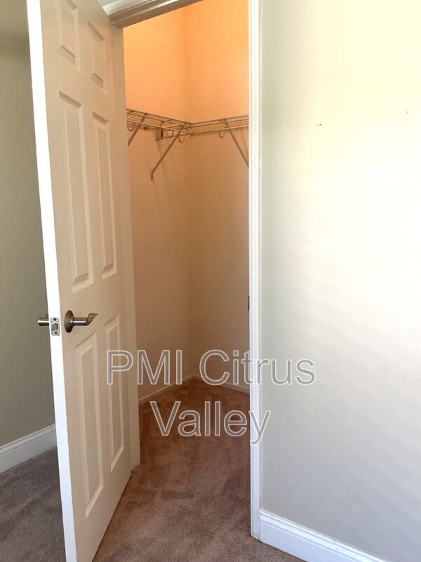 Building Photo - 1250 Berylstone Dr