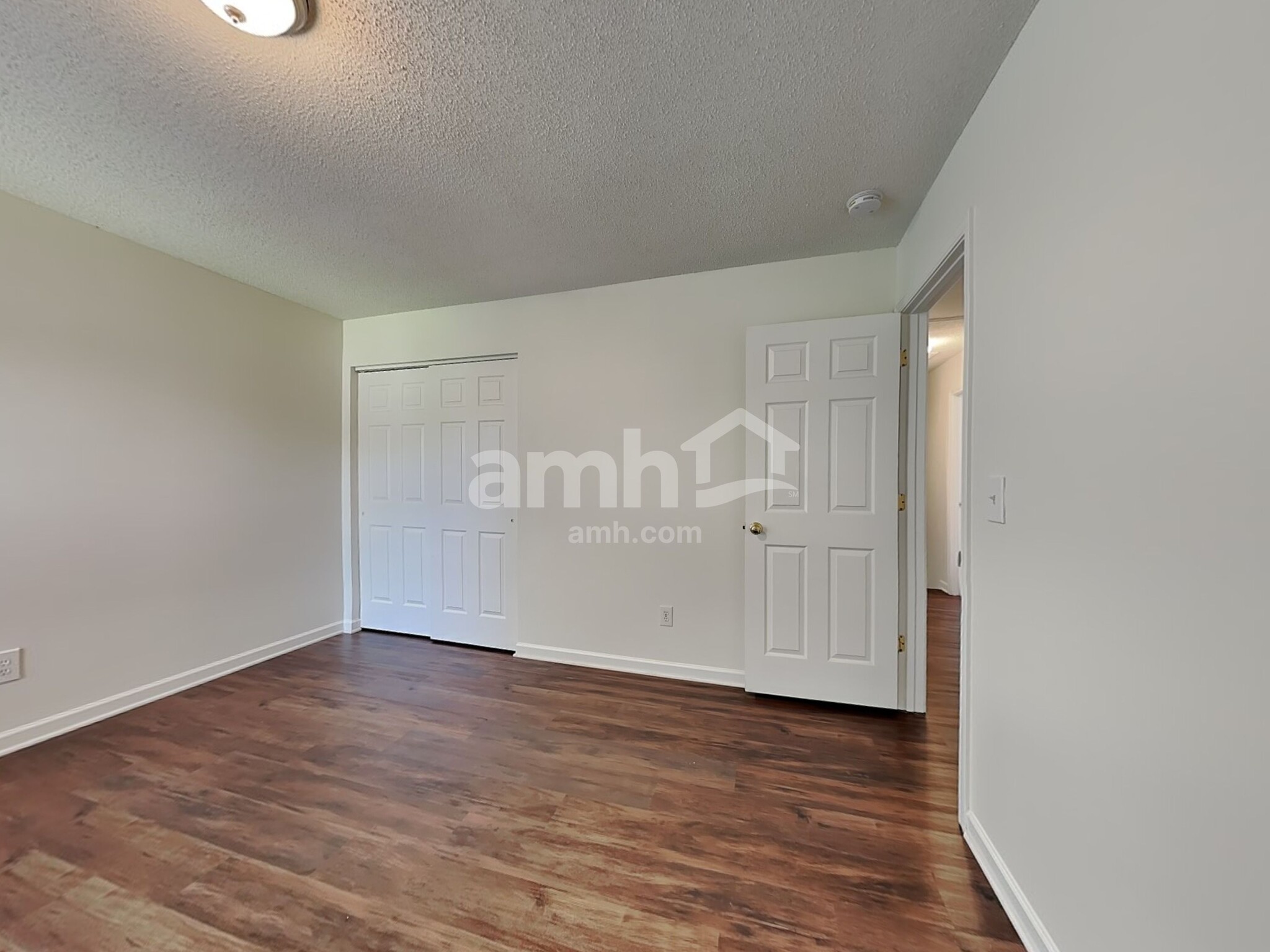 Building Photo - 5 Black Haw Ct