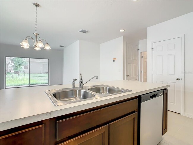 Building Photo - 1761 Tree Shade Dr