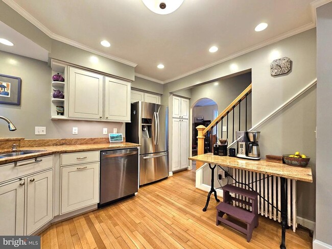 Building Photo - 3410 15th St N