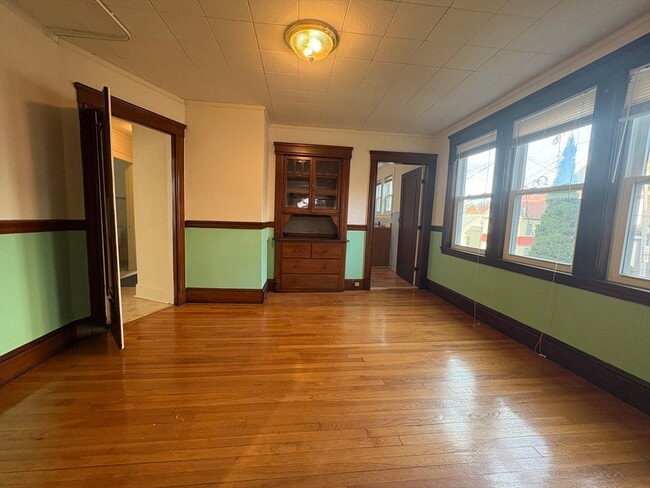 Building Photo - 155-157 Hillside St