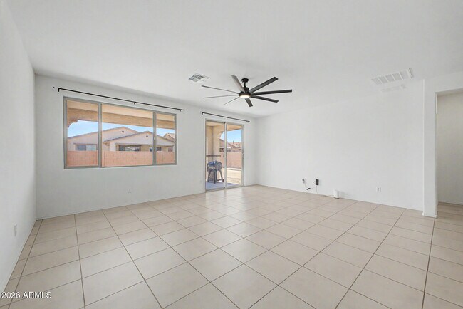 Building Photo - 21157 E Canary Wy