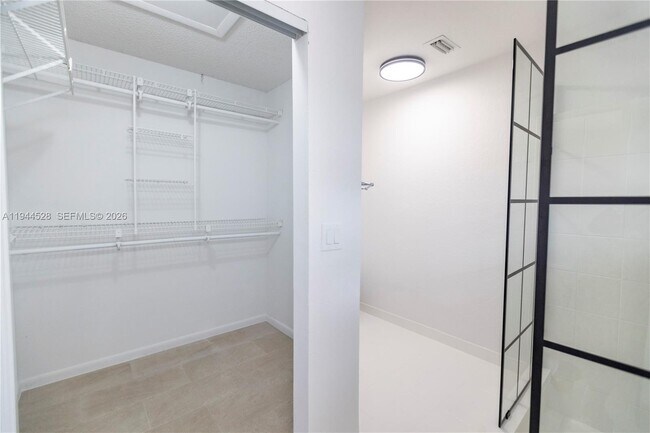 Building Photo - 8775 SW 57th St