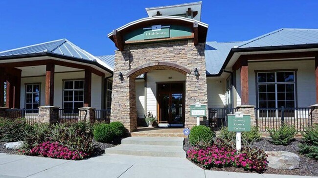 Building Photo - 1 Springtime Blvd SW