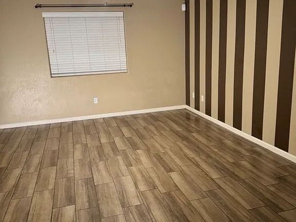 Building Photo - For Rent Beautiful 4-Bedroom Home in Southwest Bakersfield