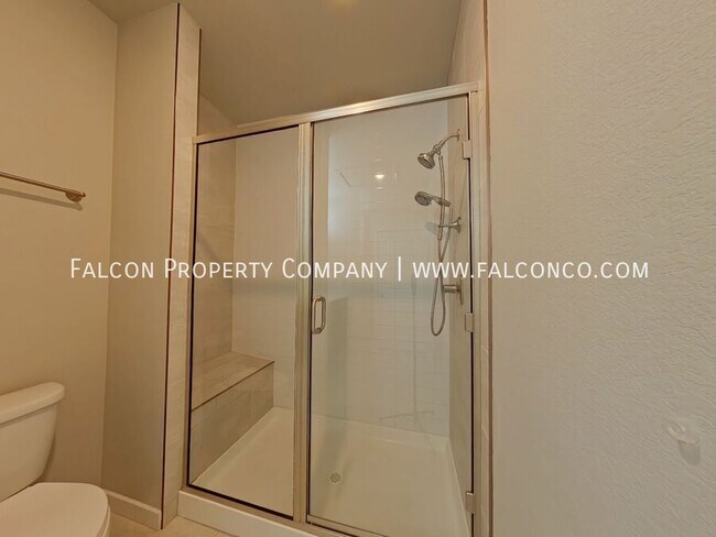 Building Photo - 5453 Passport Vw