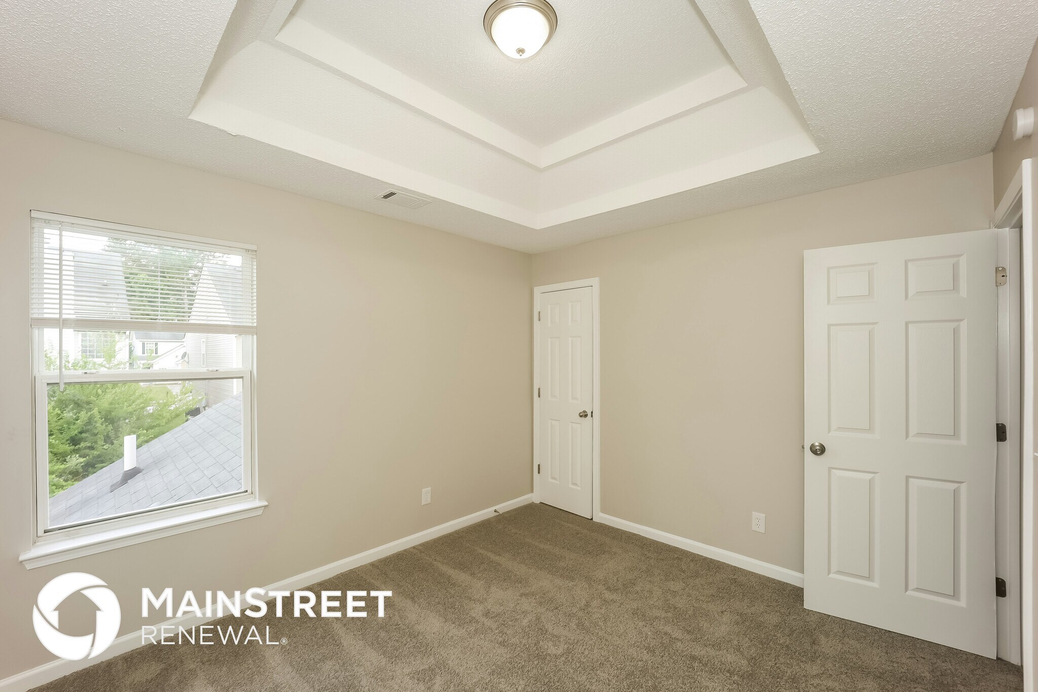 Building Photo - 358 Haverhill Ln