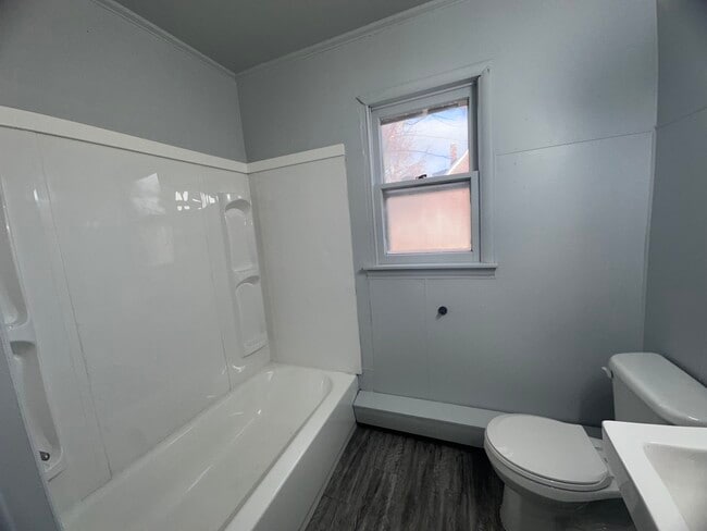 Building Photo - 1217 Williams-E