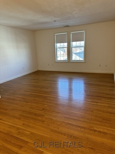 Building Photo - 20 Brooks Park