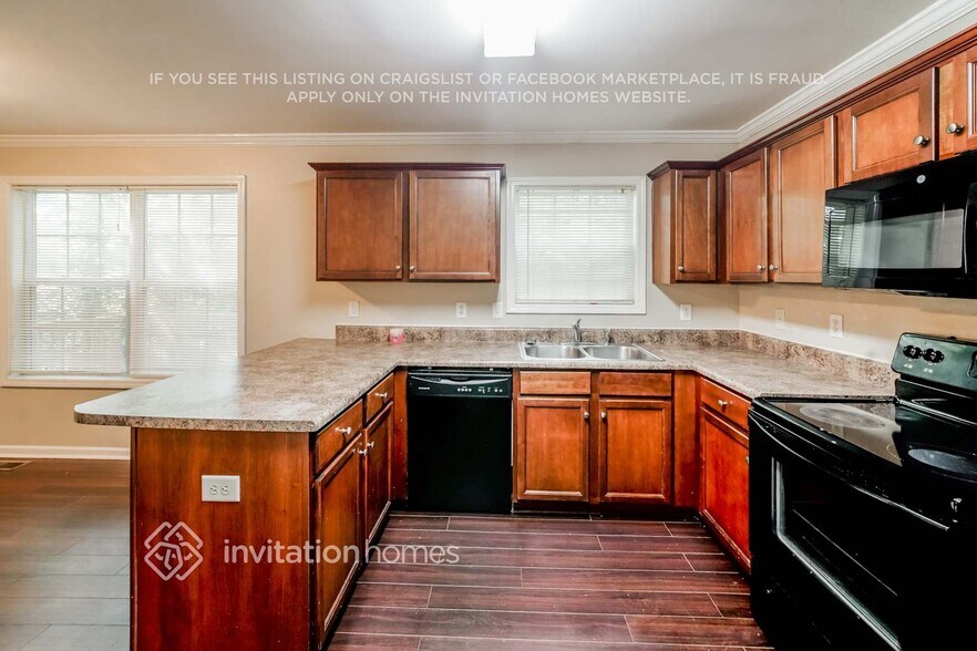Building Photo - 210 Millstream Ridge