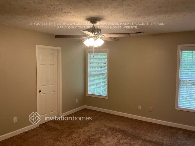 Building Photo - 2021 Bay Ct