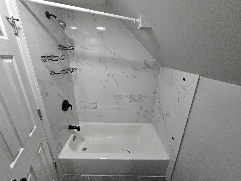 Building Photo - 6 Spindletop Ln