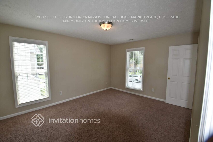 Building Photo - 3019 Rusticwood Dr SW