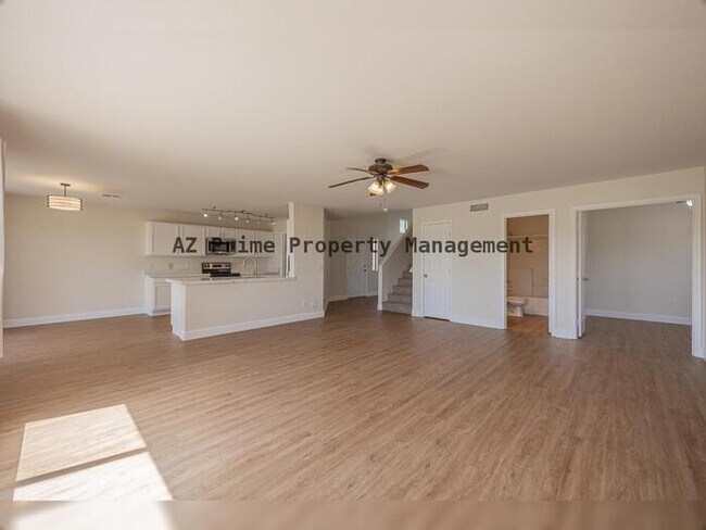 Building Photo - 1255 S Western Skies Dr