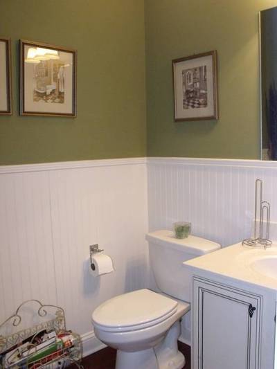 Building Photo - AVAILABLE LATE MARCH 2026