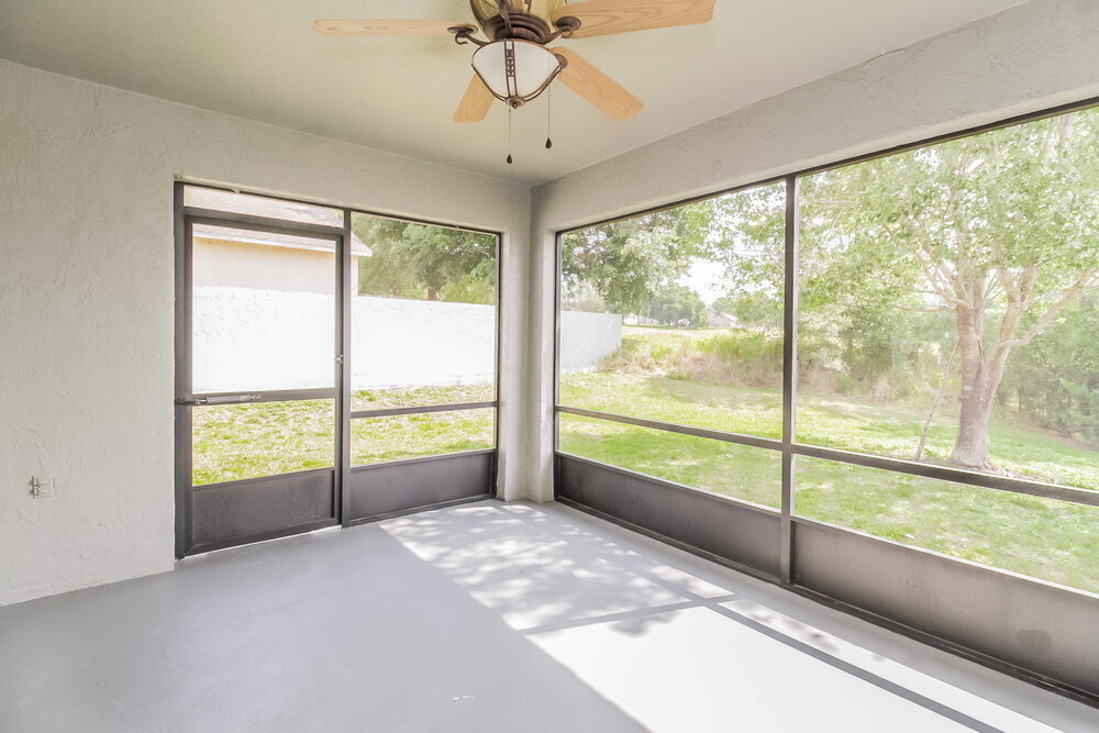 Building Photo - 25130 Ironwedge Dr