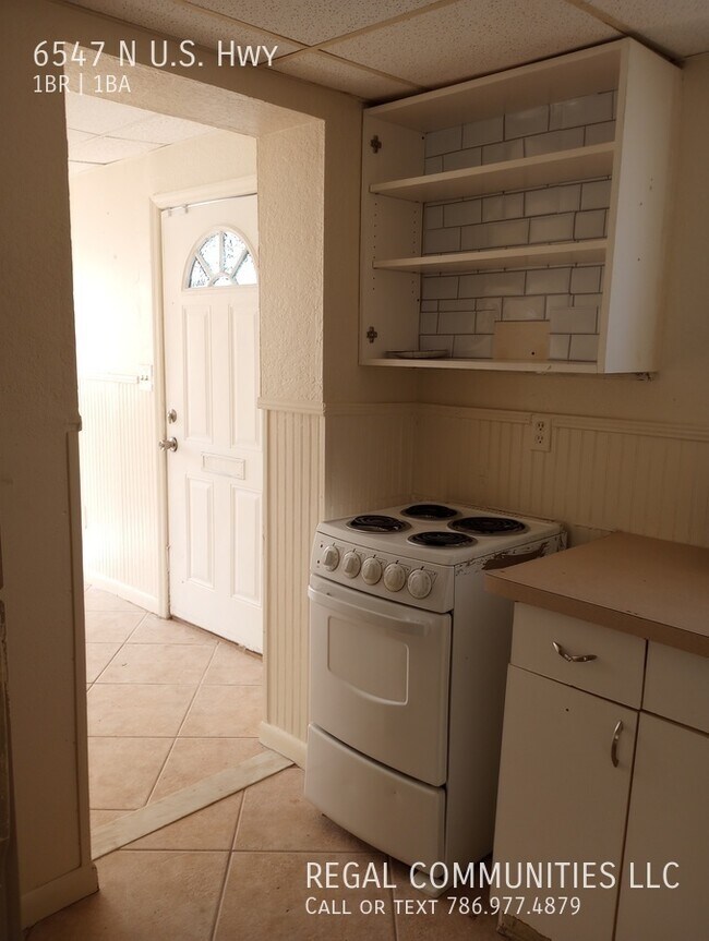 Recently Renovated 1 Bed 1 Bath Home For Rent 6547 US Hwy Fort Pierce