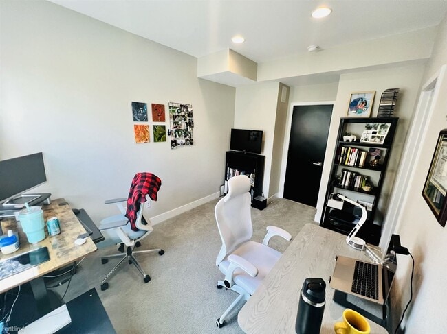 Building Photo - 3 br, 3 bath Townhome - 5743 West 17th Avenue