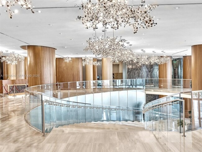 Building Photo - 488 NE 18th St