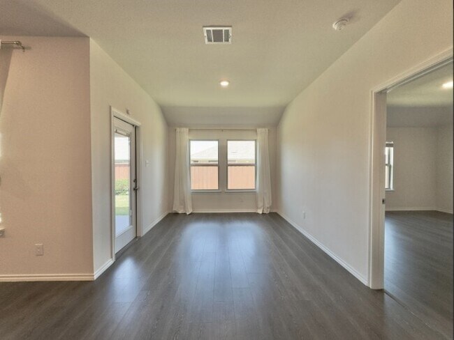 Building Photo - 11333 Pecan Crk Dr