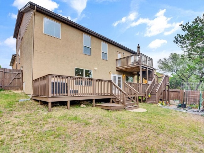 Building Photo - 1618 Dove Terrace