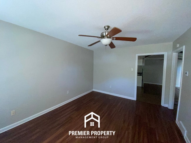 Building Photo - Bright 3BR Home in Raleigh | High Vaulted Ceilings & Large Fenced Backyard