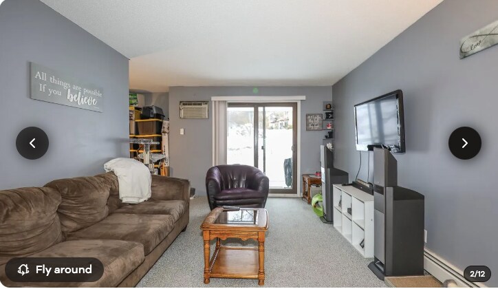 Building Photo - 10 Strawberry Bank Rd