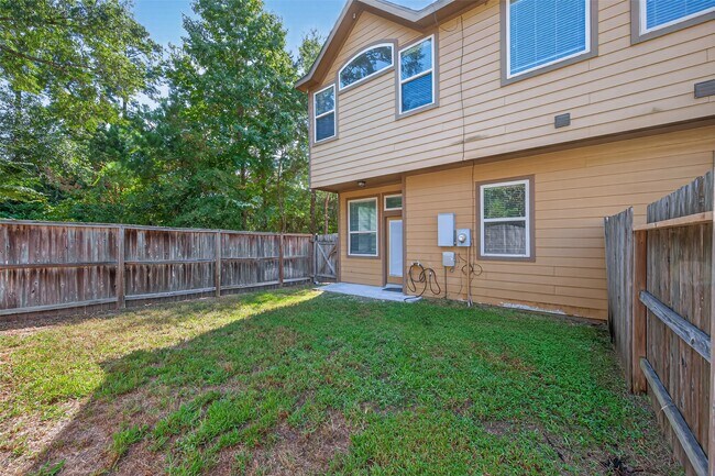 Building Photo - 137 Cheswood Manor Drive