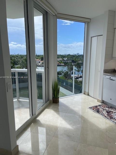Building Photo - 4779 Collins Ave