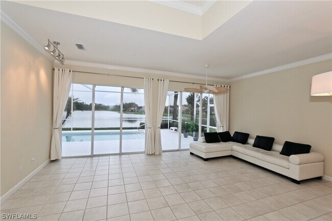 Building Photo - 5495 Freeport Ln