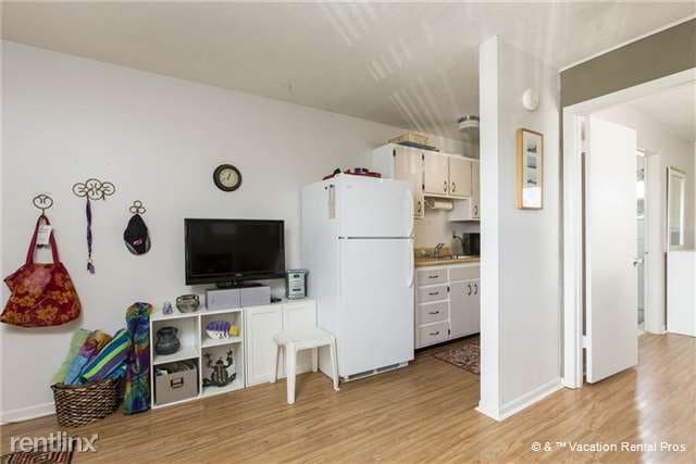 Building Photo - 73 Avenida Messina