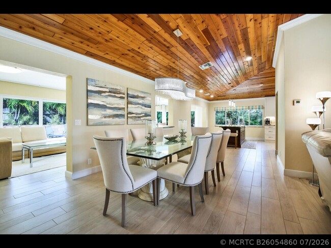 Building Photo - 451 N Lyra Cir