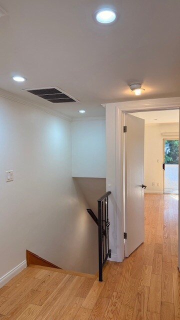 Building Photo - 6244 Morse Ave