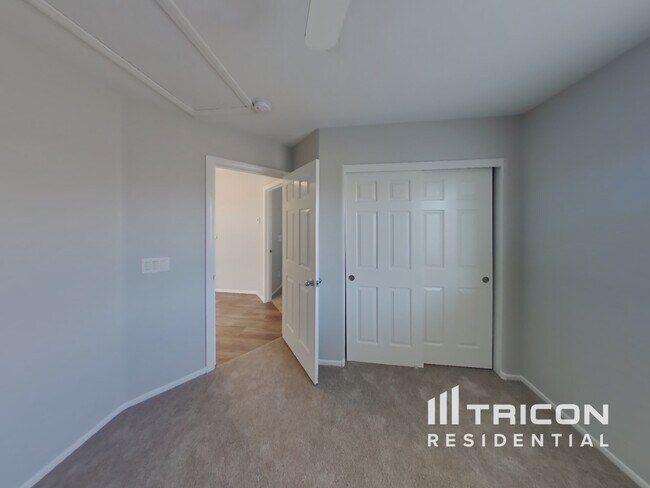 Building Photo - 9169 Promising Ct