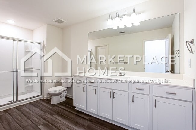 Building Photo - 1086 Feldman Chase