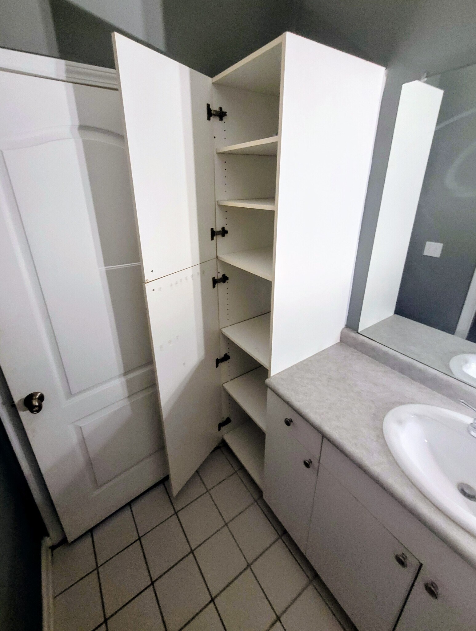 Bedroom 1 Bathroom - 2223 Egret Crest Ln