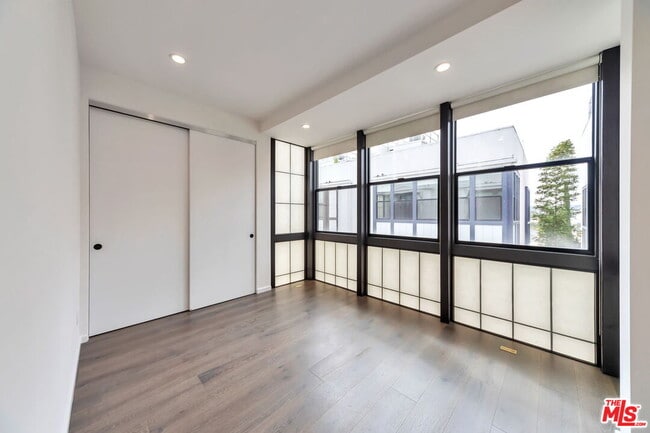 Building Photo - 1824 Redondo Blvd