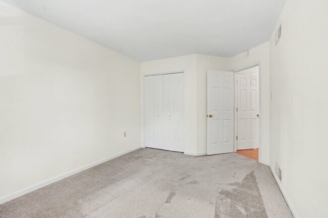 Building Photo - 54 N 62nd St