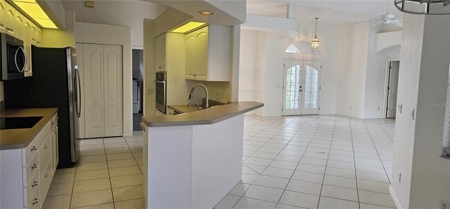 Building Photo - 1152 Deardon Dr