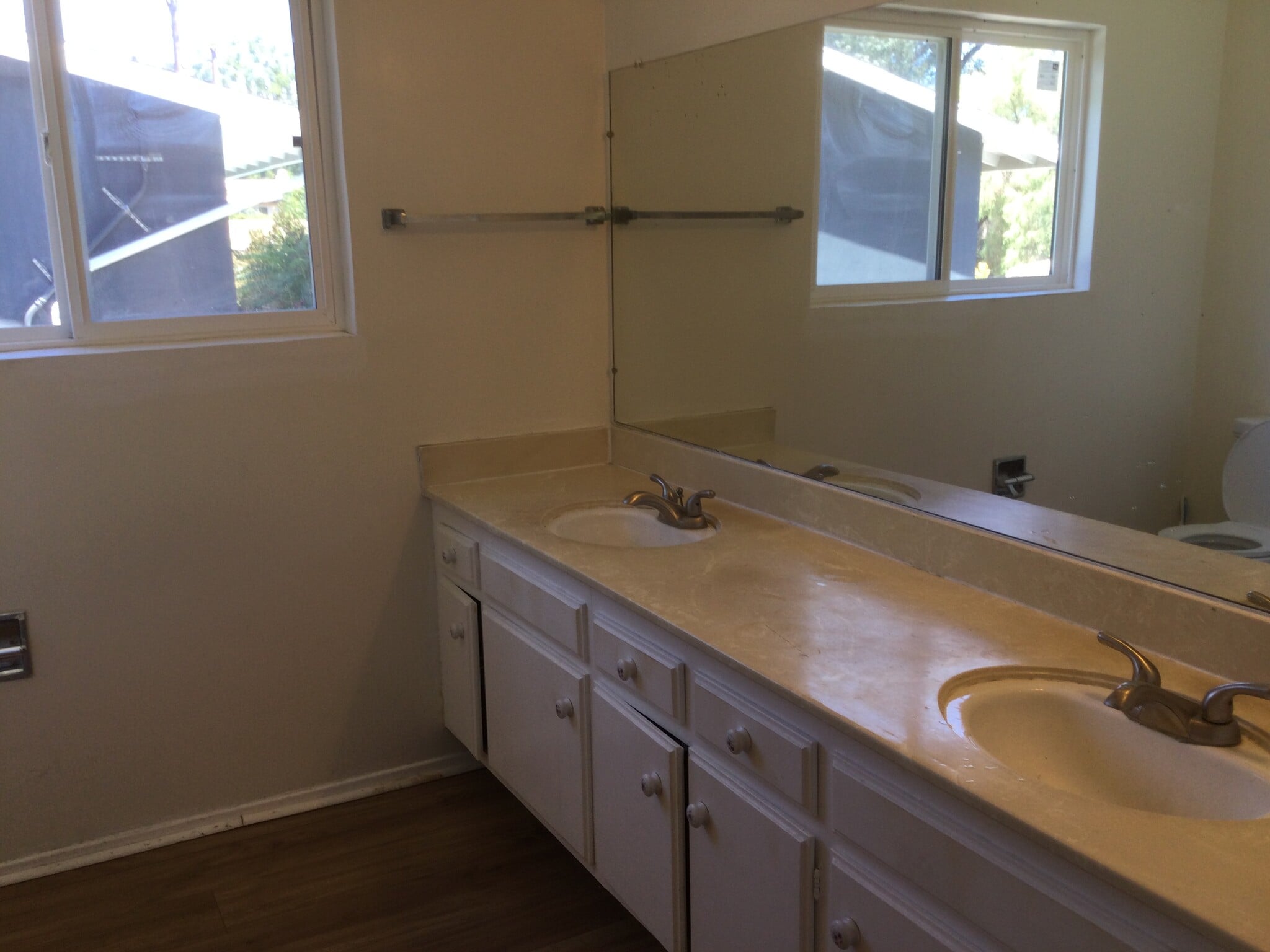 Building Photo - 22798 Avenue San Luis