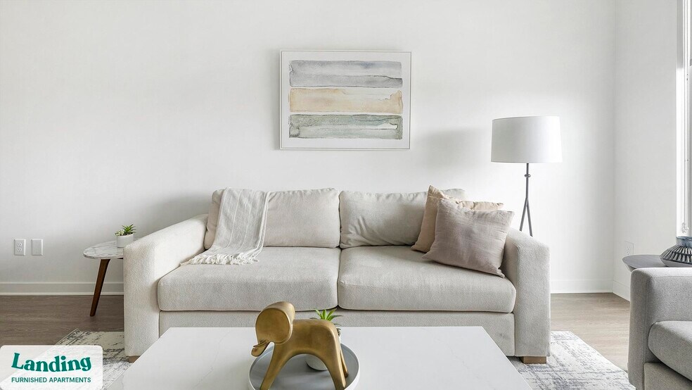 Building Photo - 2708 Old Lebanon Pike