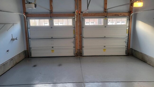 Building Photo - 107 Dellbrook St