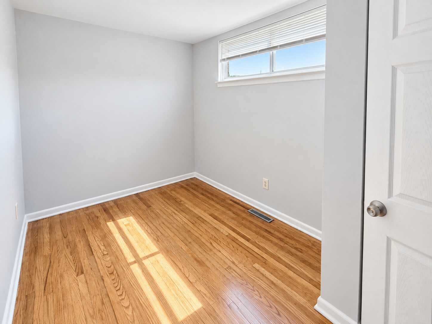 Building Photo - 727 W Emaus Ave