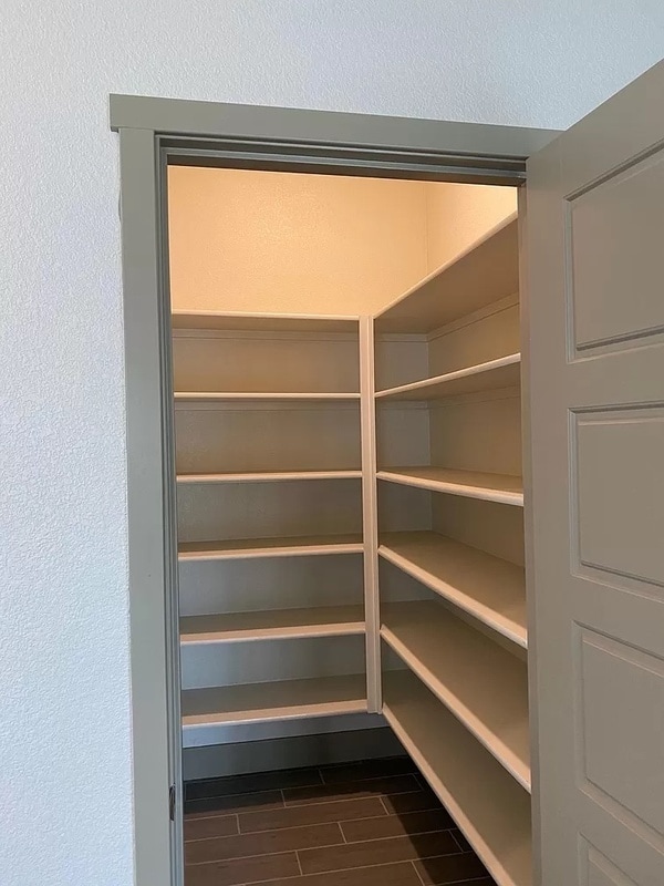 Building Photo - 2467 Valverde Dr