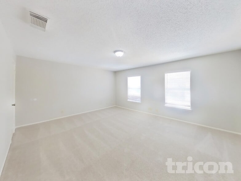 Building Photo - 4827 Fern Lake