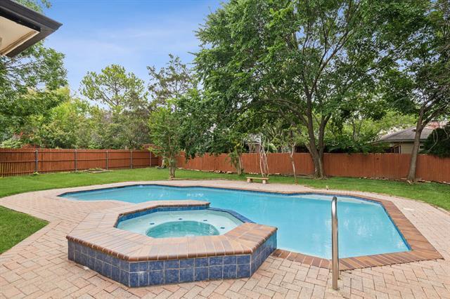 Building Photo - 302 Chestnut Cove Cir
