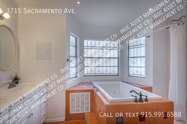 Building Photo - 3715 Sacramento Ave