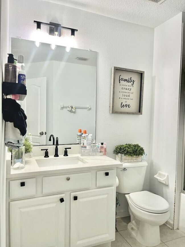 Building Photo - **"Modern Elegance: Fully Updated 3-Bed, 2.5-Bath Townhome with Designer Kitchen"**